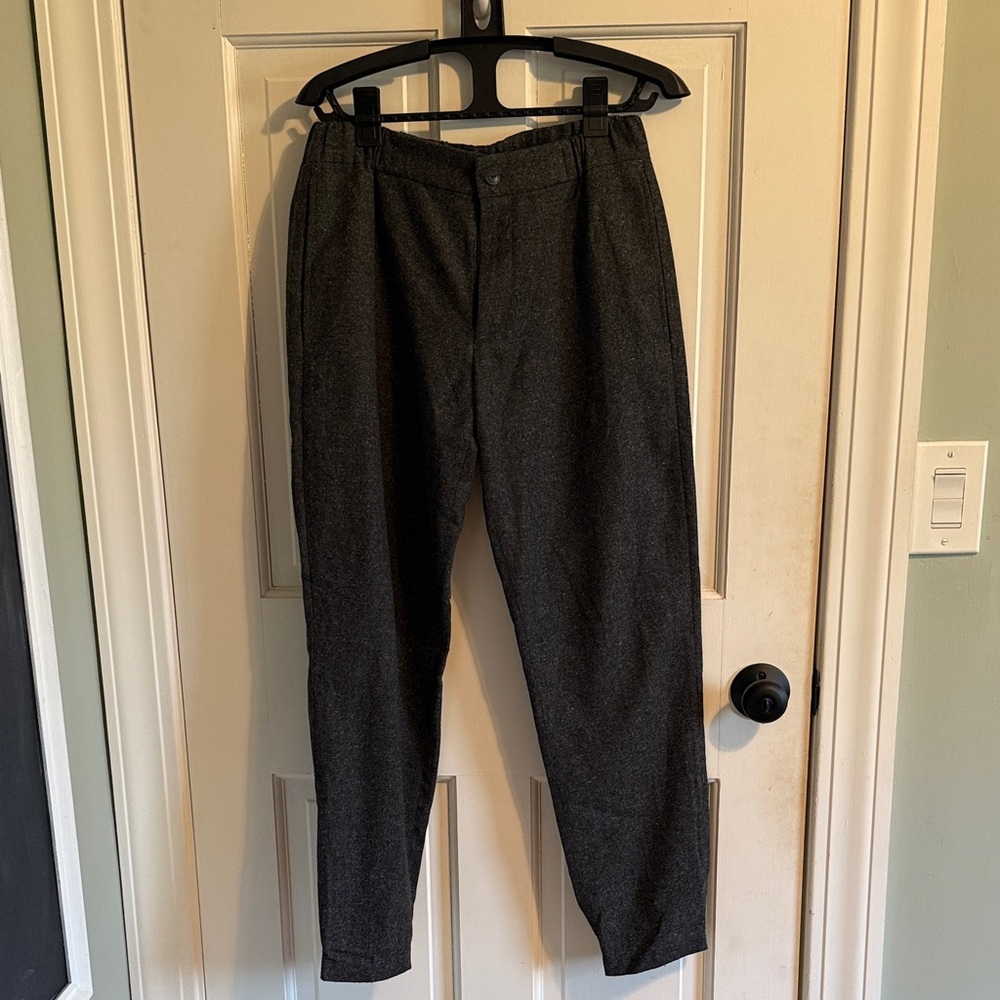 Club Monaco Charcoal Dress Pants